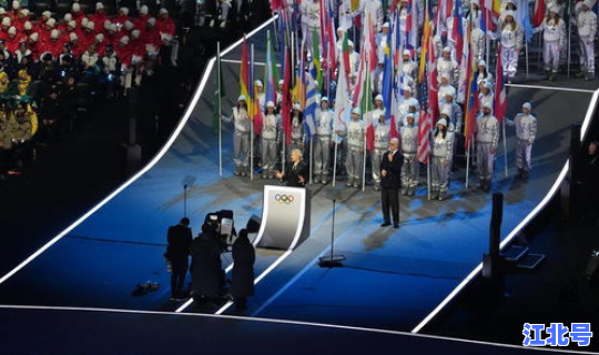 米兰冬奥会开幕式时间	，2006冬奥会奖牌榜