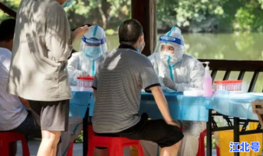 莆田一小学和鞋厂疫情呈现交集，莆田一鞋厂已有十人感染新冠