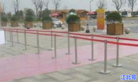 西安一小区隔离 西安哪里有卖隔离带的