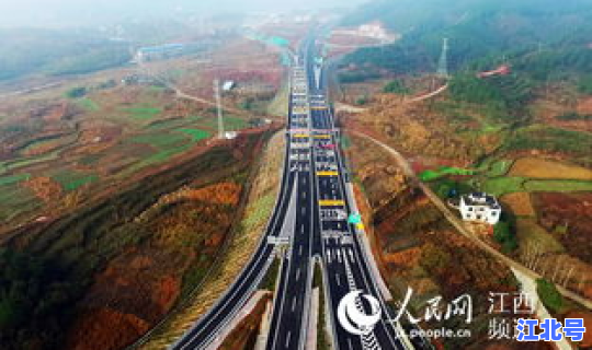 高速免费的最新通知，今天免费吗高速公路最新消息