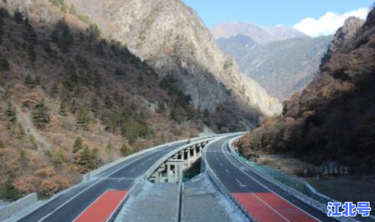 高速公路免费2022年	，今年高速路什么时候开始免费