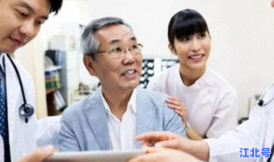 日本看病要钱吗，日本是全民免费医疗吗