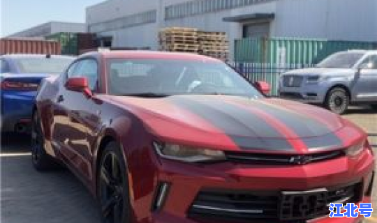 科迈罗大黄蜂高配多少钱，大黄蜂图片