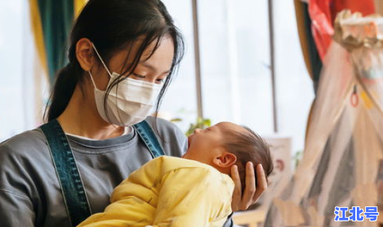 新冠肺炎典型事迹医生，新冠肺炎