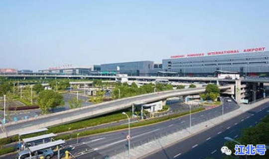 浦东机场和虹桥机场在一起吗(浦东机场离虹桥机场多远？)