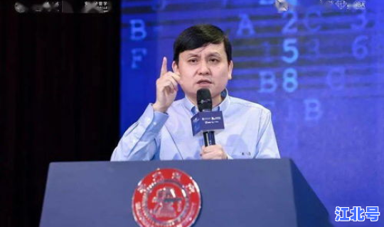 张文宏冬季第二波疫情(新冠医生张文宏)