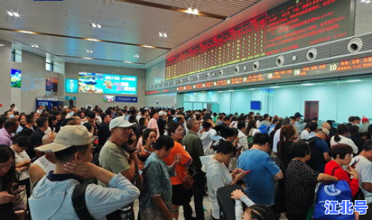 新疆停运列车最新消息	，新疆今日火车停运通知