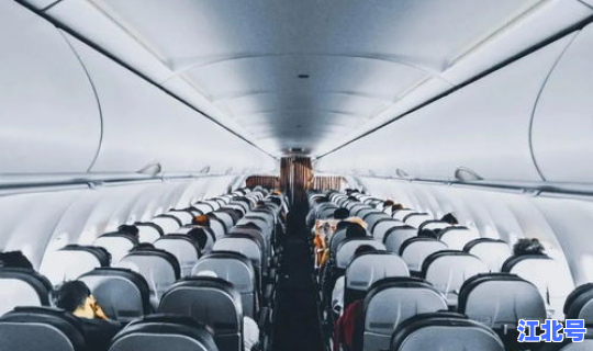 现在坐火车飞机需要打疫苗吗最新(坐飞机需要体检吗)