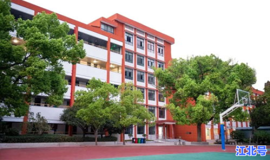 长沙市一中操场？长沙市一中初中部