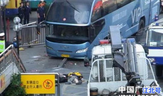 贵阳疫情转移大巴车祸，贵阳刚刚发生重大交通