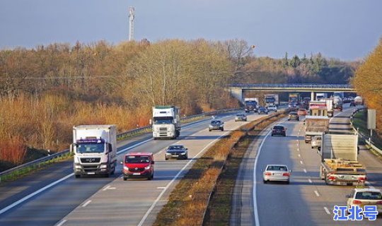 清明节几号2021年？2022年春节是几月几号