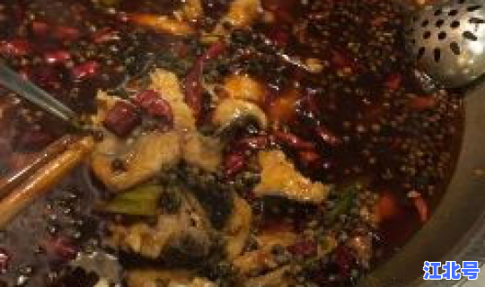 成都半夜还营业的火锅店有哪些呢？春熙路的火锅哪家好吃