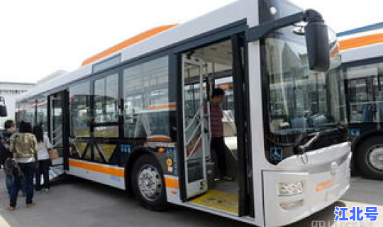 成都公交车今天收费吗，成都公交免费政策规定